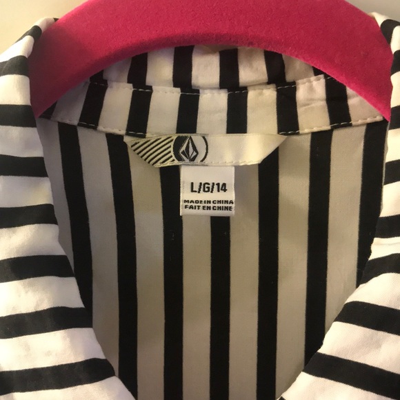 Volcom blouse - Picture 2 of 3